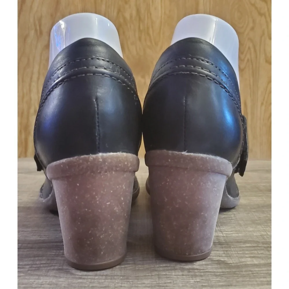 Clarks Carleta‎ Prato Mary Jane Heeled Shoes Women's Size 9 Black